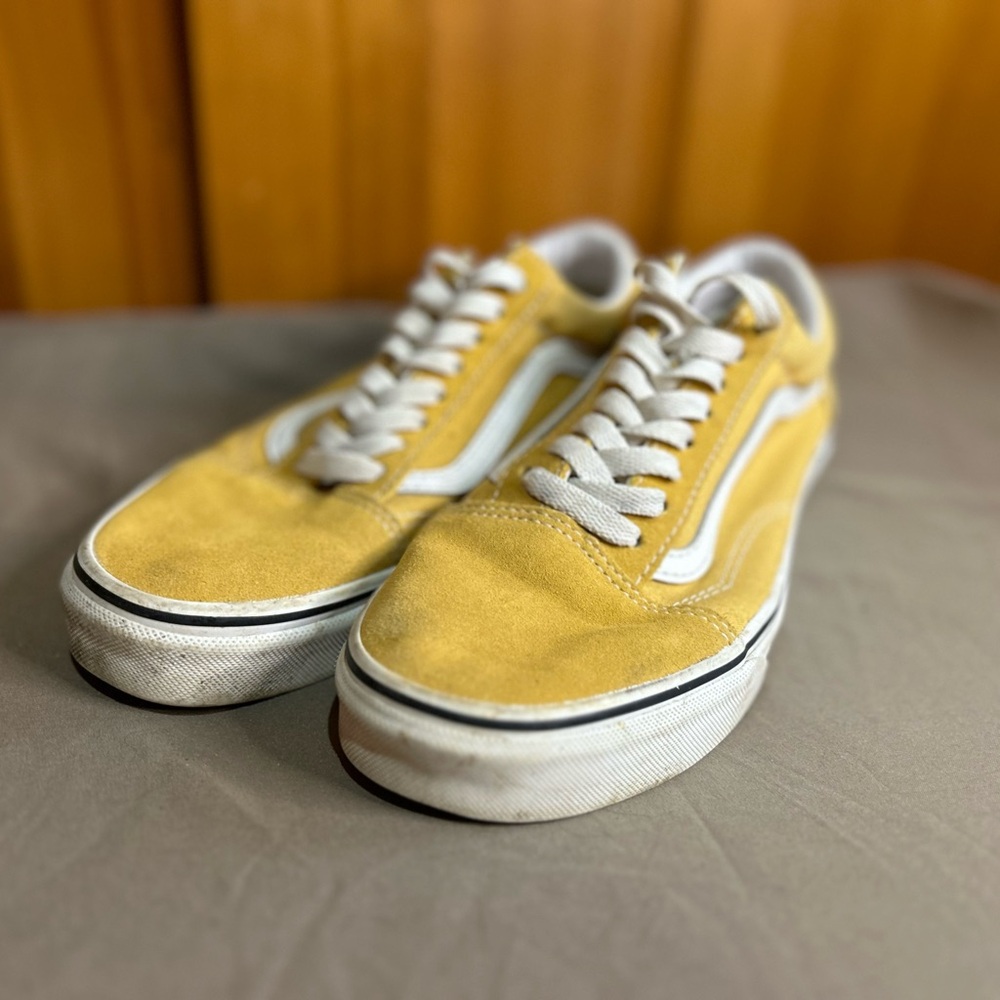 Woman’s Old Skool Yellow Vans